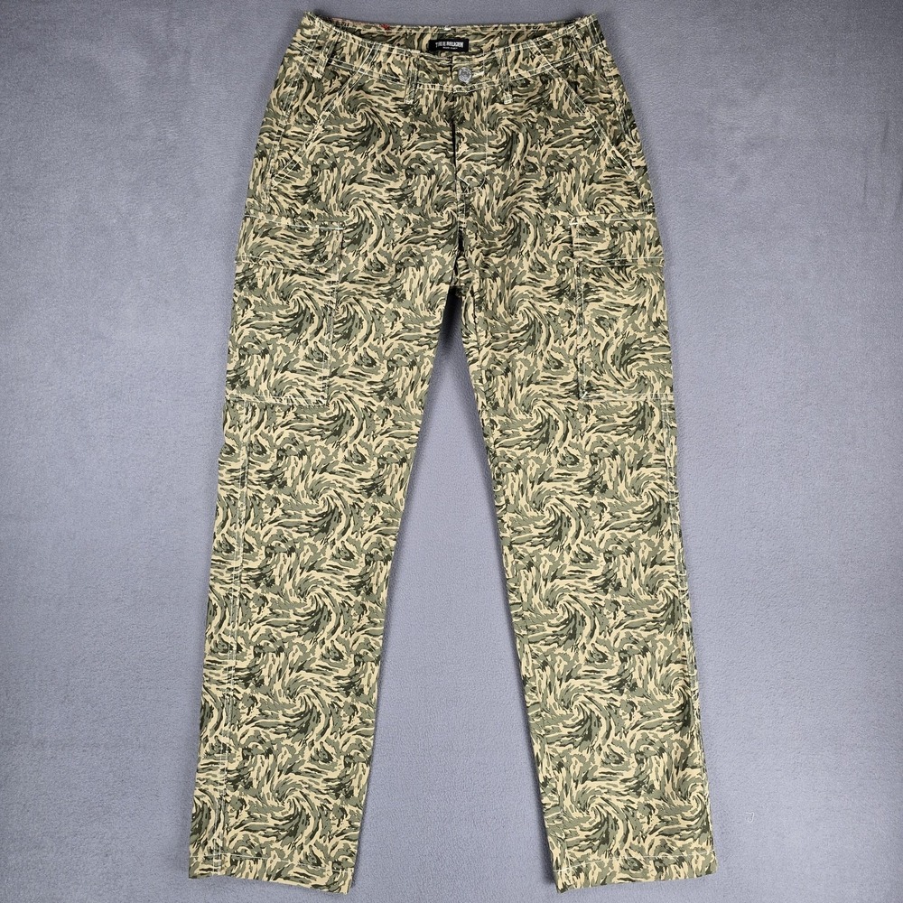 True Religion Cargo Pants Mens 28x31 Green Abstract Camo SN Straight Leg Utility